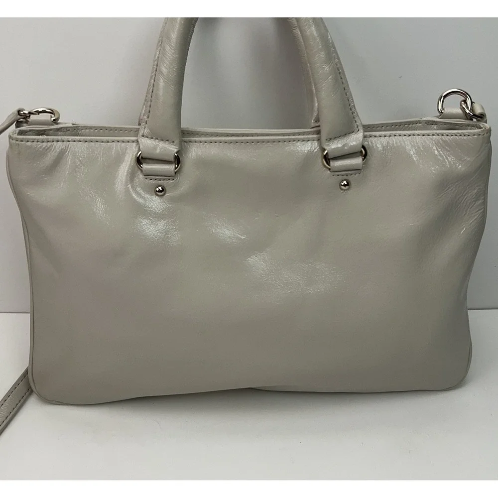 KATE SPADE New York Wellesley‎ Tote Satchel Taupe Patent Leather Shoulder Purse